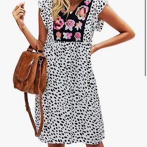 Embroidered midi with dots - super cute and preppy